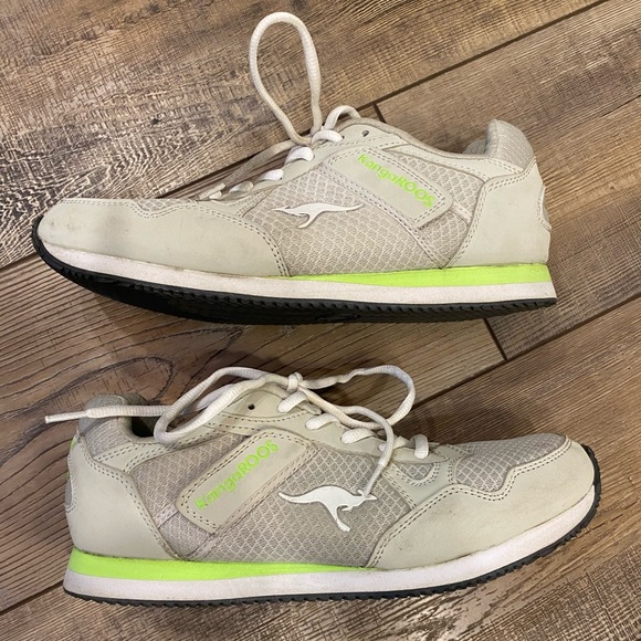 kangaROOS Shoes Kangaroos Womens Sneakers Poshmark